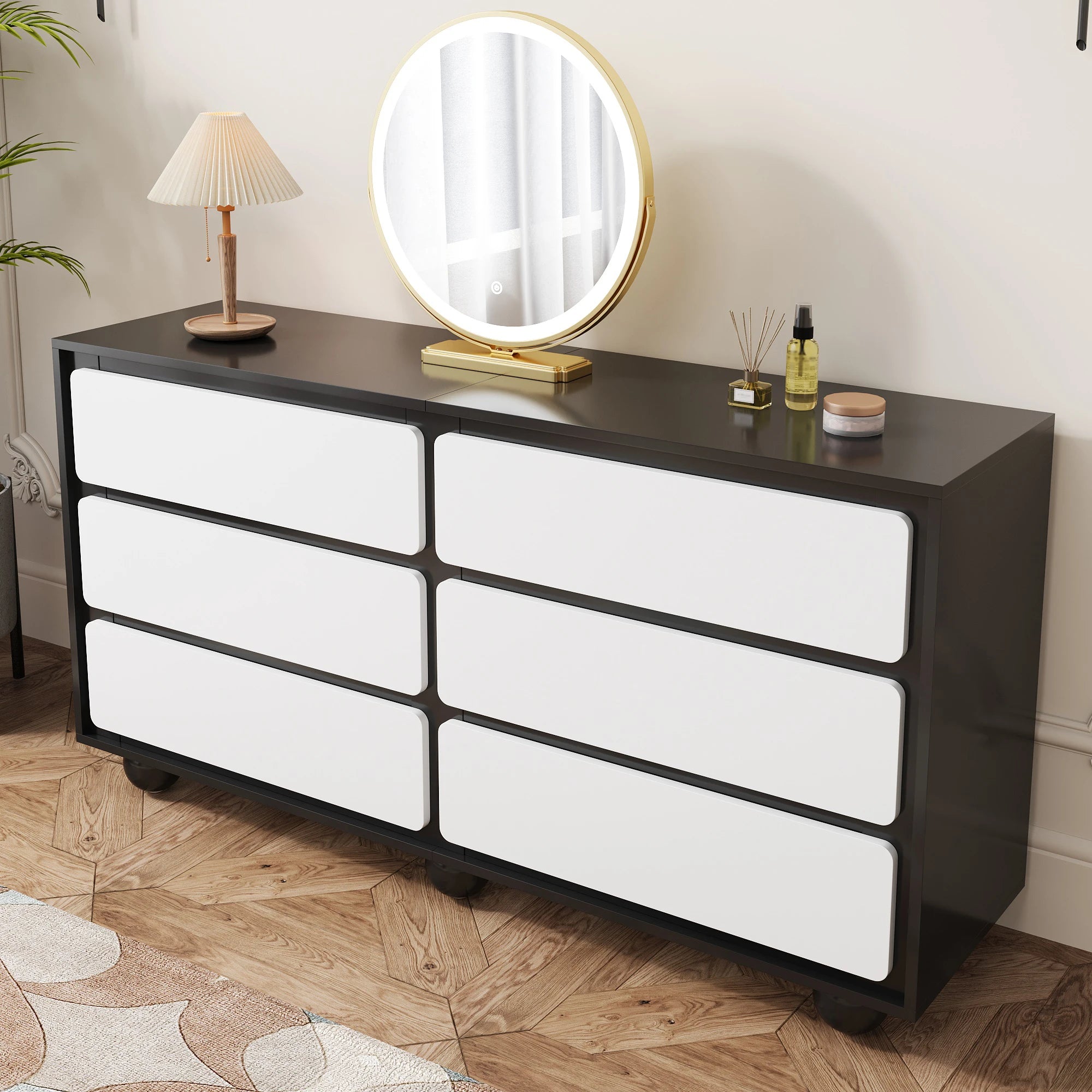 Stylish Chest of Drawers