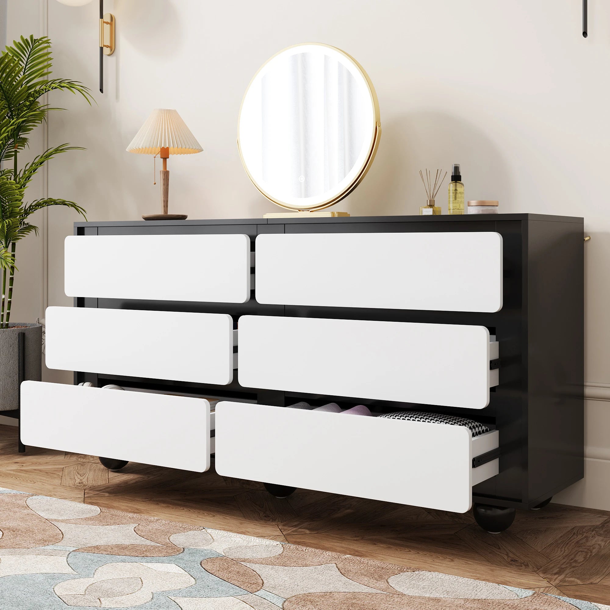 Stylish Chest of Drawers