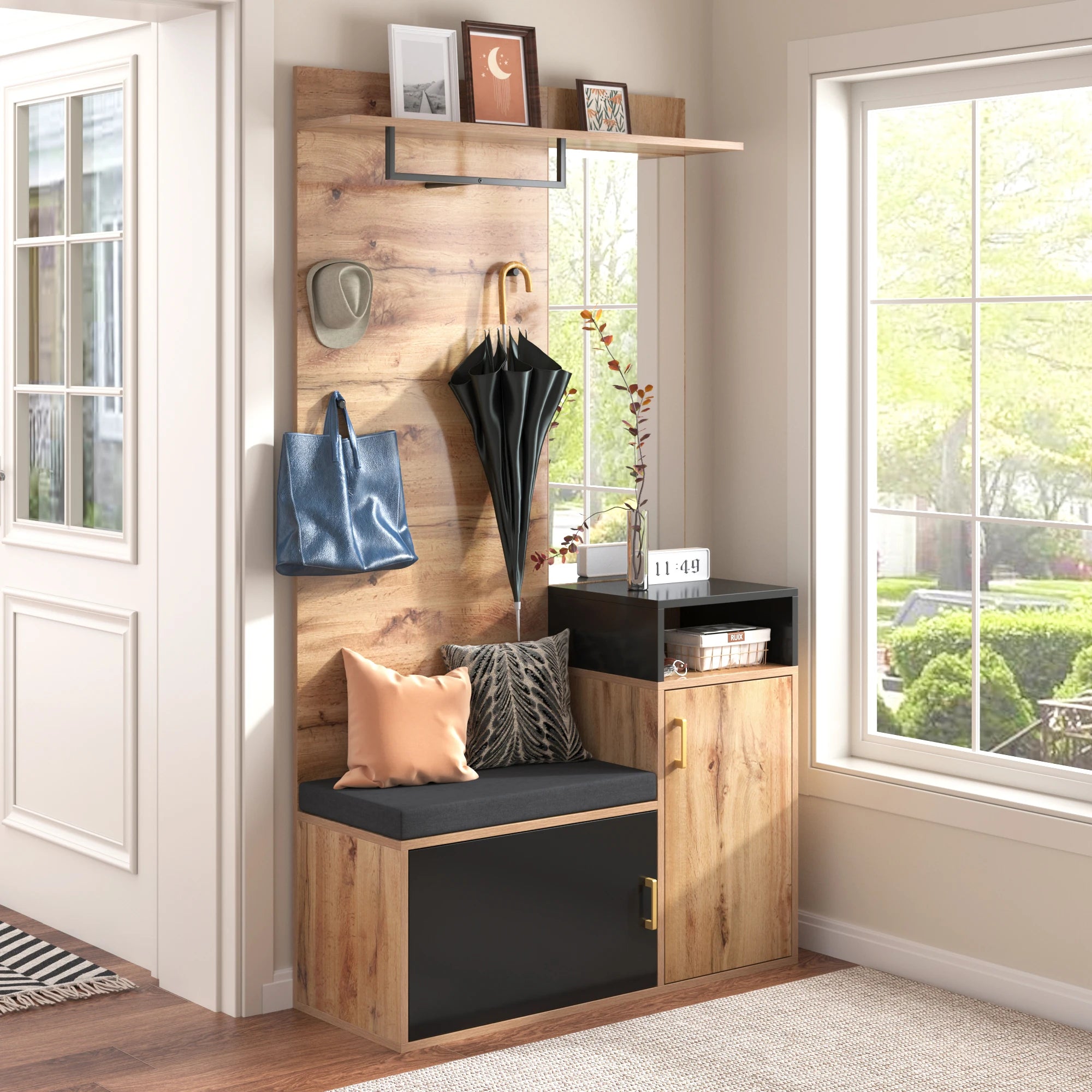 Wardrobe set with 4 coat hooks and mirror